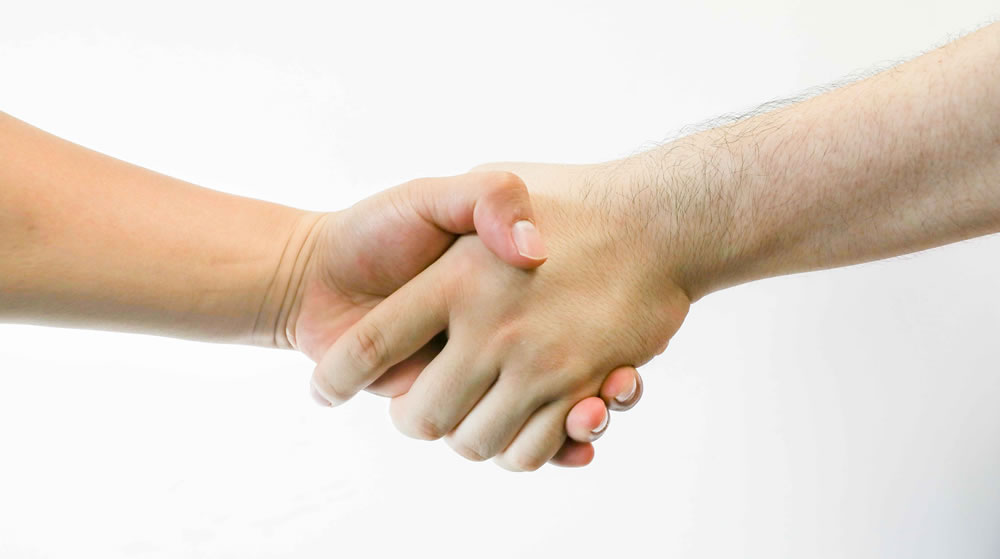 合作.jpg 合作.jpg